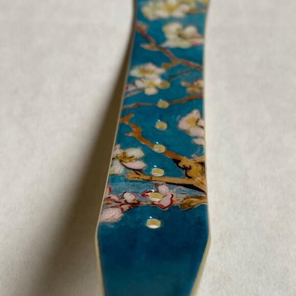 Vincent Van Gogh Museum Amsterdam Watch blossoms